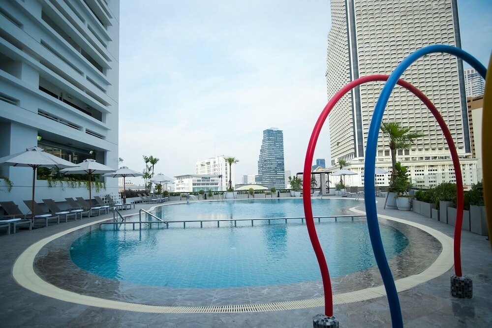 Фото Centre Point Plus Hotel Silom