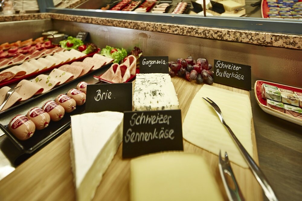 Фото Hotel Bommersheim