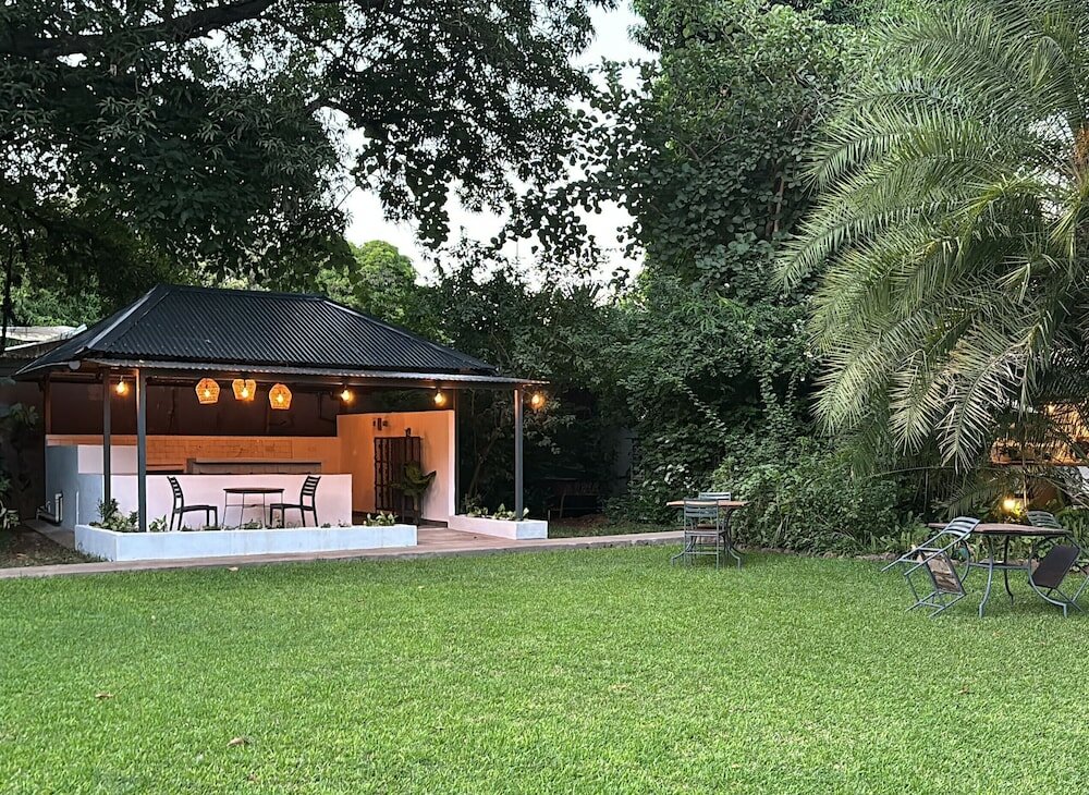 Фото Fawlty Towers