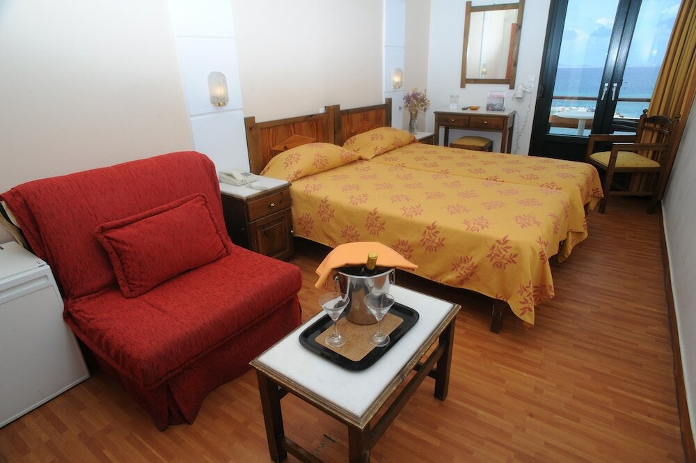 Фото Coronis Hotel