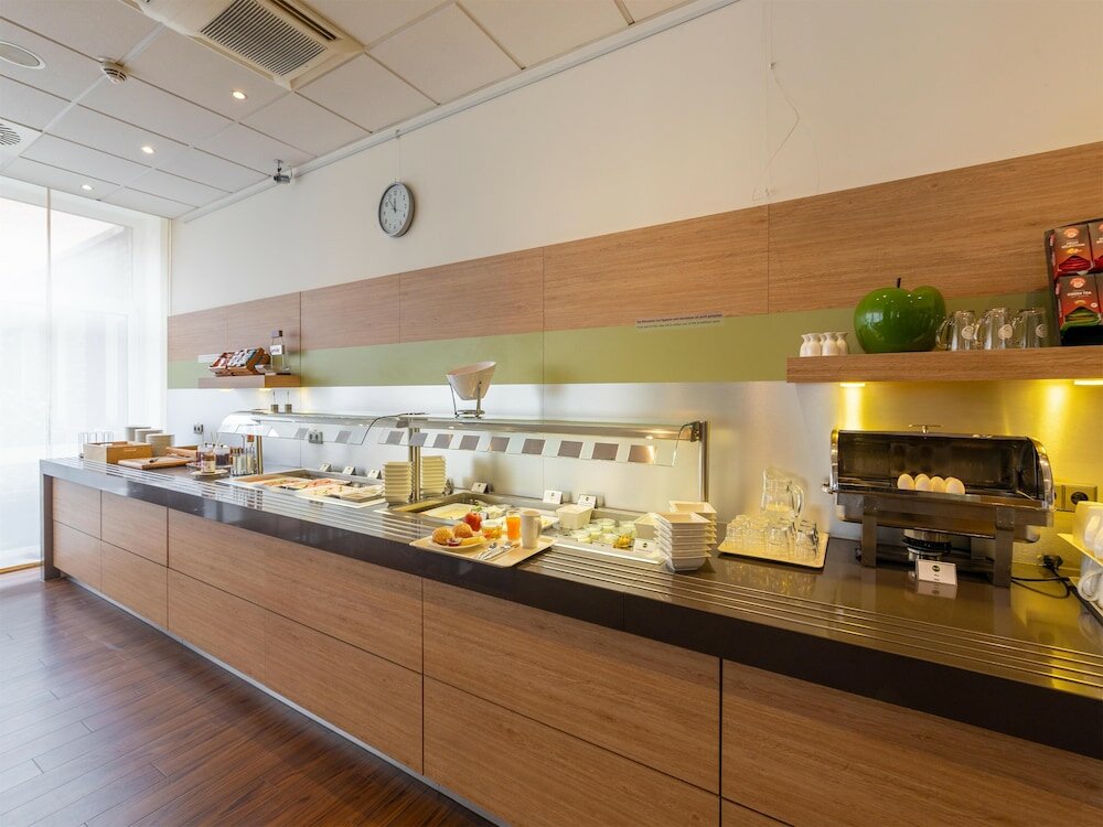 Фото B&b Hotel Duisburg Hbf-Nord