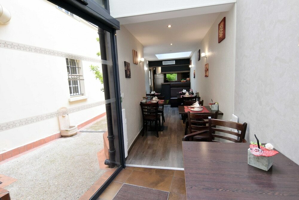 Фото Hotel Saphir Grenelle