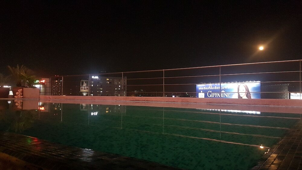 Фото Interchange Tower Serviced Apartment