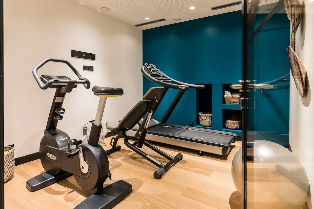 Фото Laz' Hotel SPA Urbain Paris