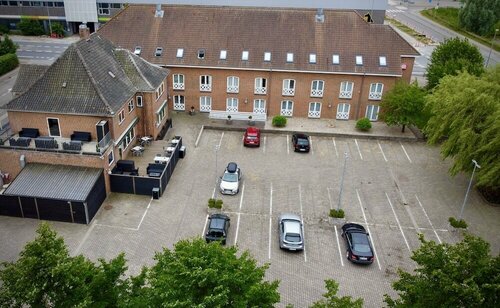 Гостиница Taastrup Park Hotel в Столичной области