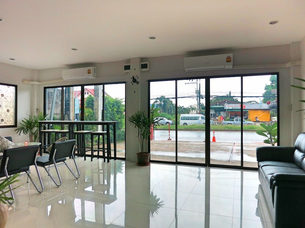 Фото Winrisa Place