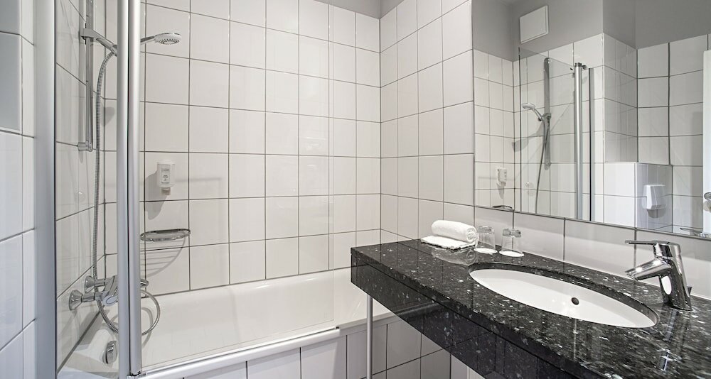 Фото Victor's Residenz-Hotel Saarlouis