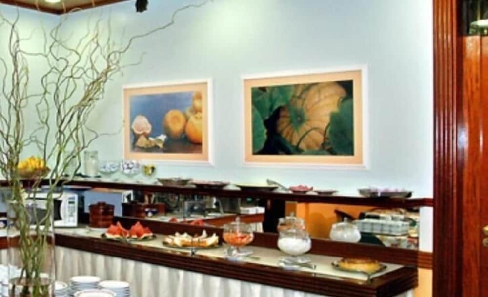 Фото Hotel Marques