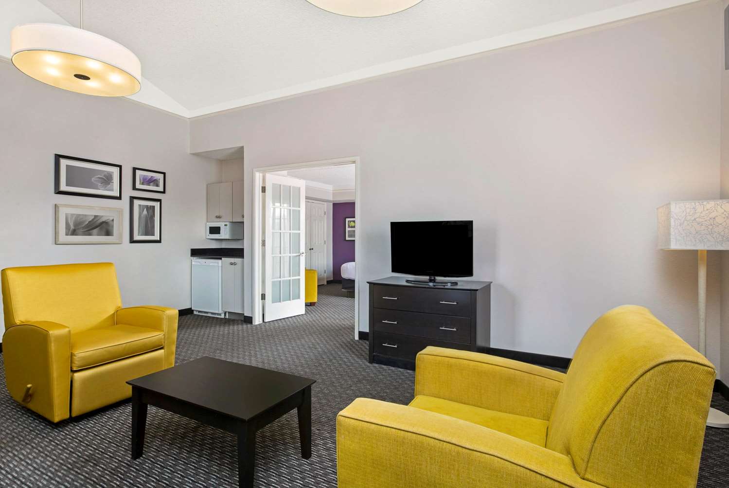 Фото La Quinta Inn by Wyndham Fresno Yosemite