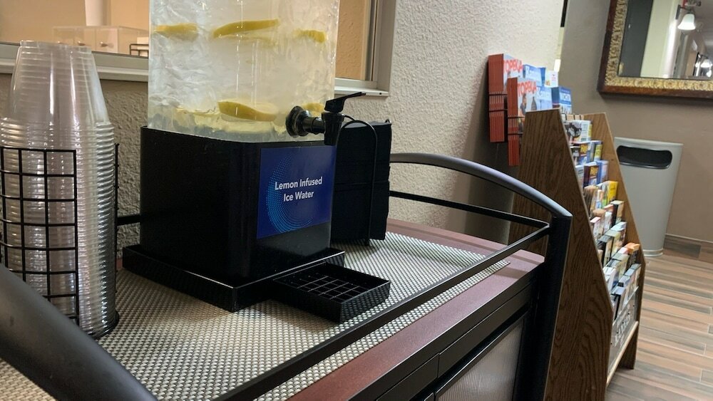 Фото Comfort Inn Garden City