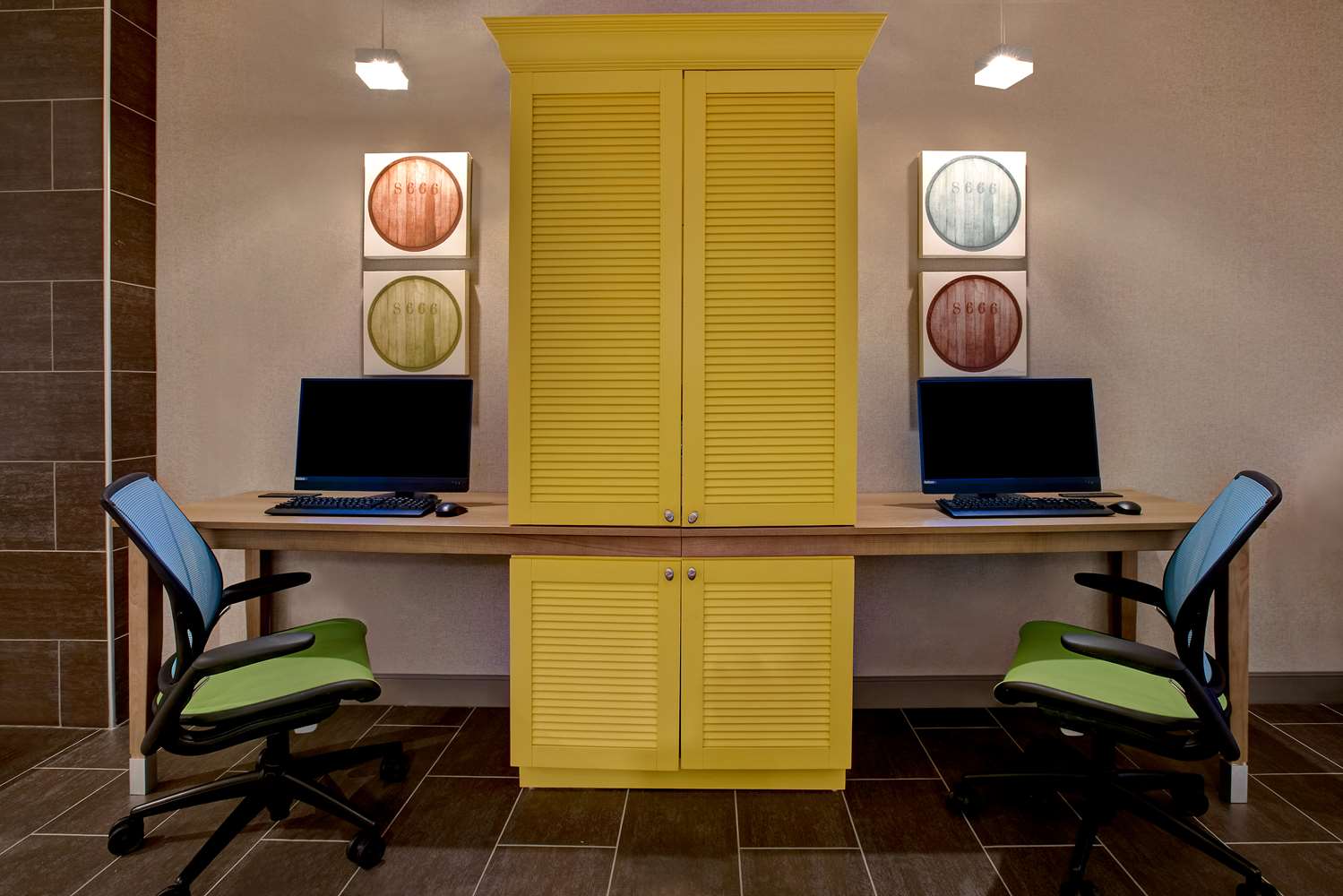 Фото Home2 Suites by Hilton Lexington Hamburg