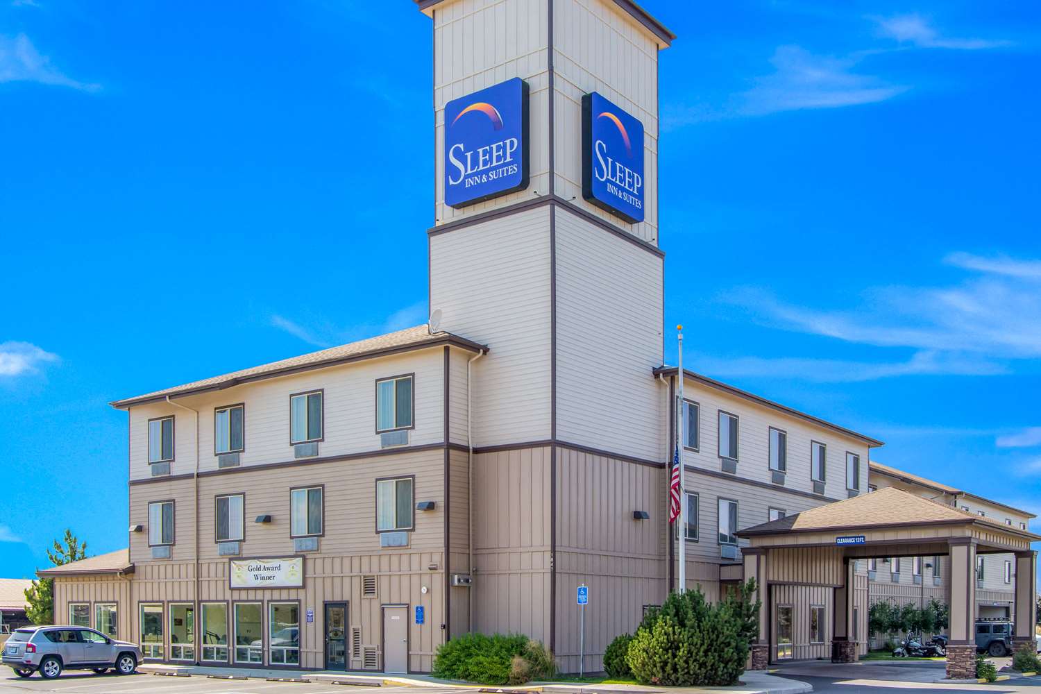 Фото Sleep Inn & Suites