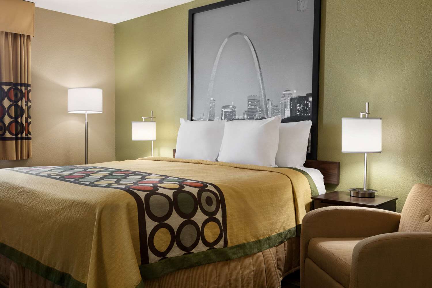 Фото отеля 2