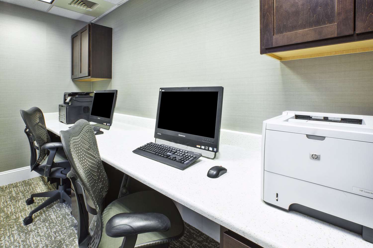 Фото Hilton Garden Inn Chesterton