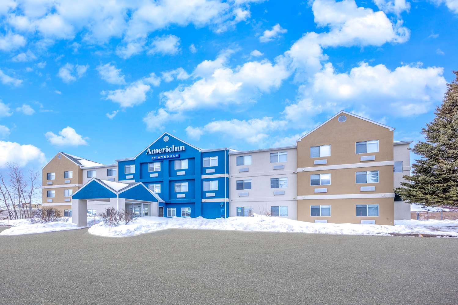 Фото AmericInn by Wyndham Duluth