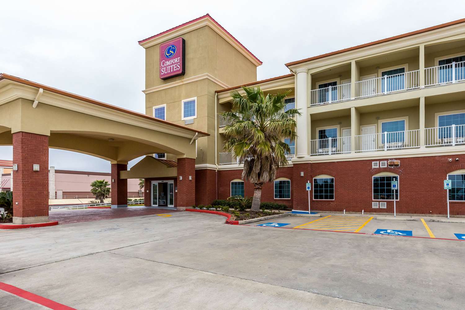 Фото Comfort Suites Galveston