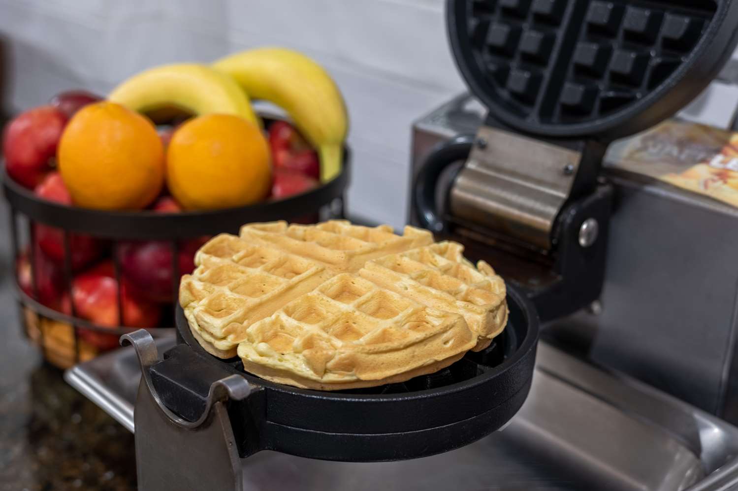 Фото Hampton Inn & Suites Stamford