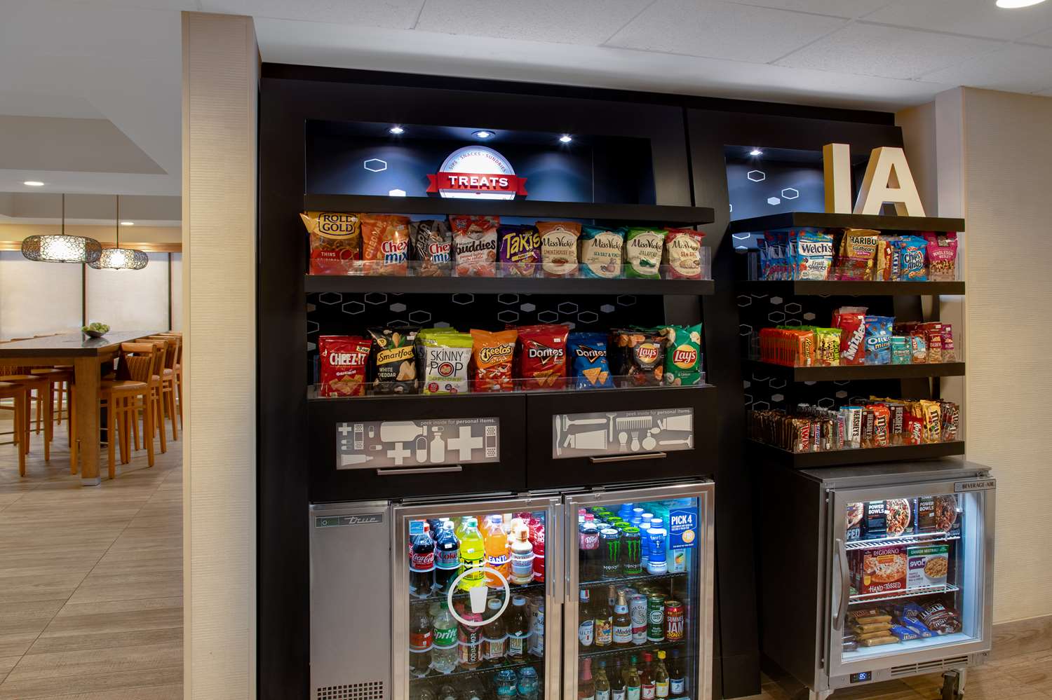 Фото Hampton Inn West Des Moines Lake Drive