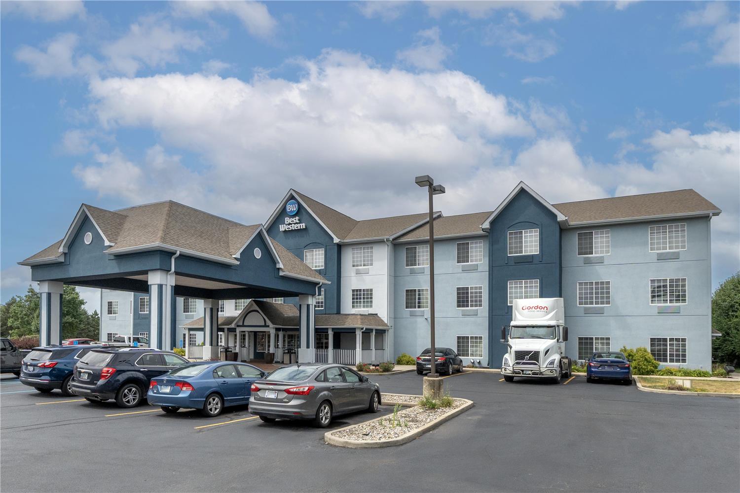 Фото Best Western Plus Fort Wayne Inn & Suites North