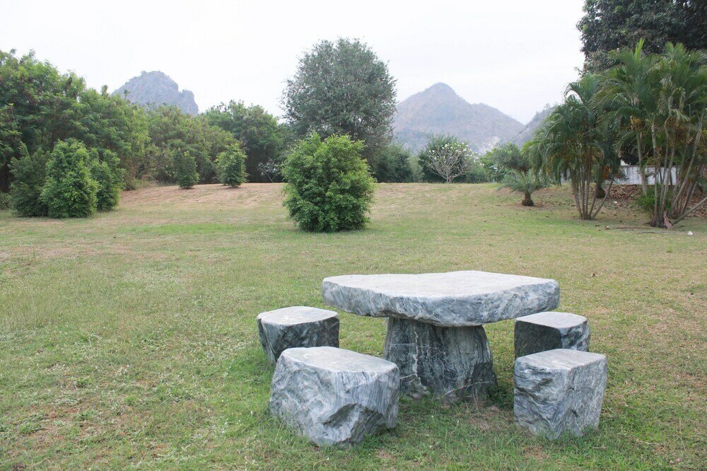 Фото Home @ Hostel Kanchanaburi