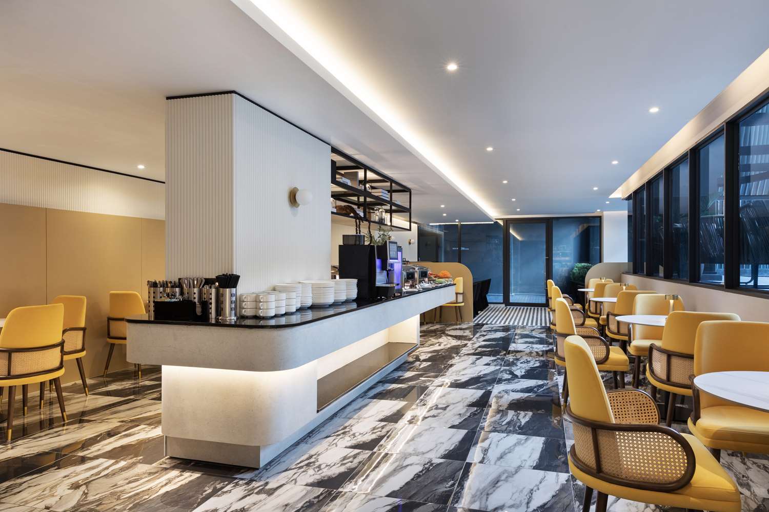 Фото Best Western Ratchada Hotel