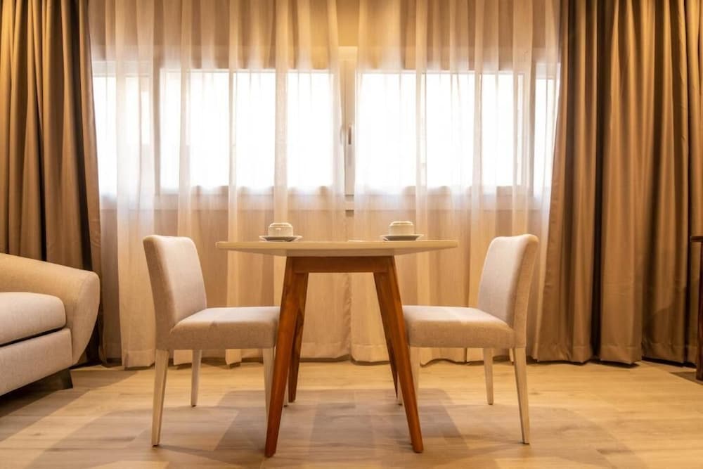 Фото Cadiz Bahia Hotel