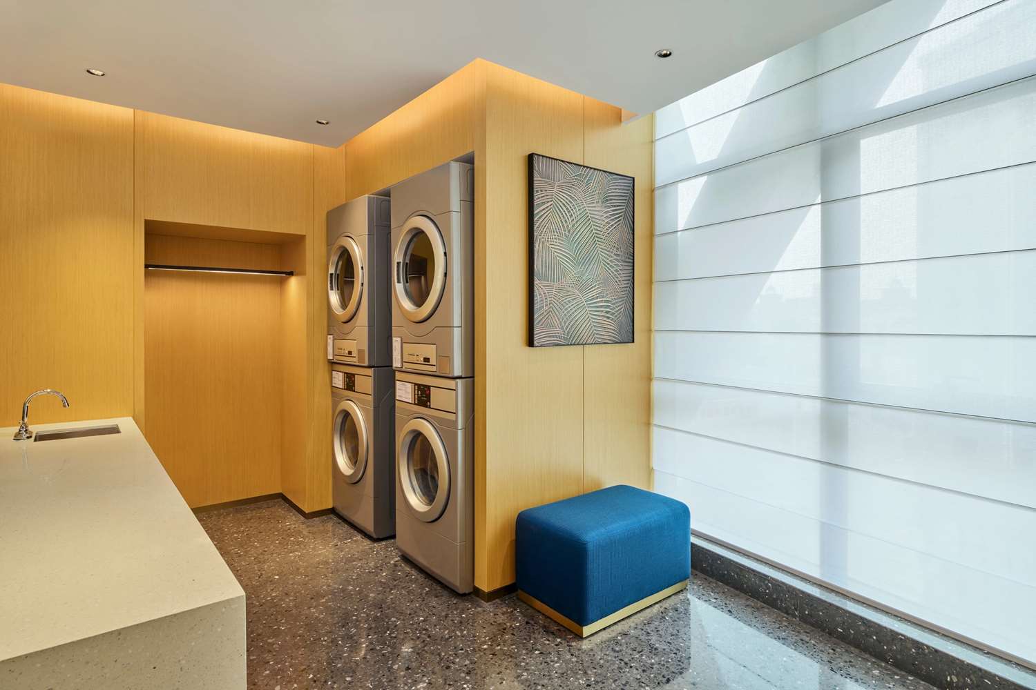 Фото Hilton Garden Inn Foshan Lishui