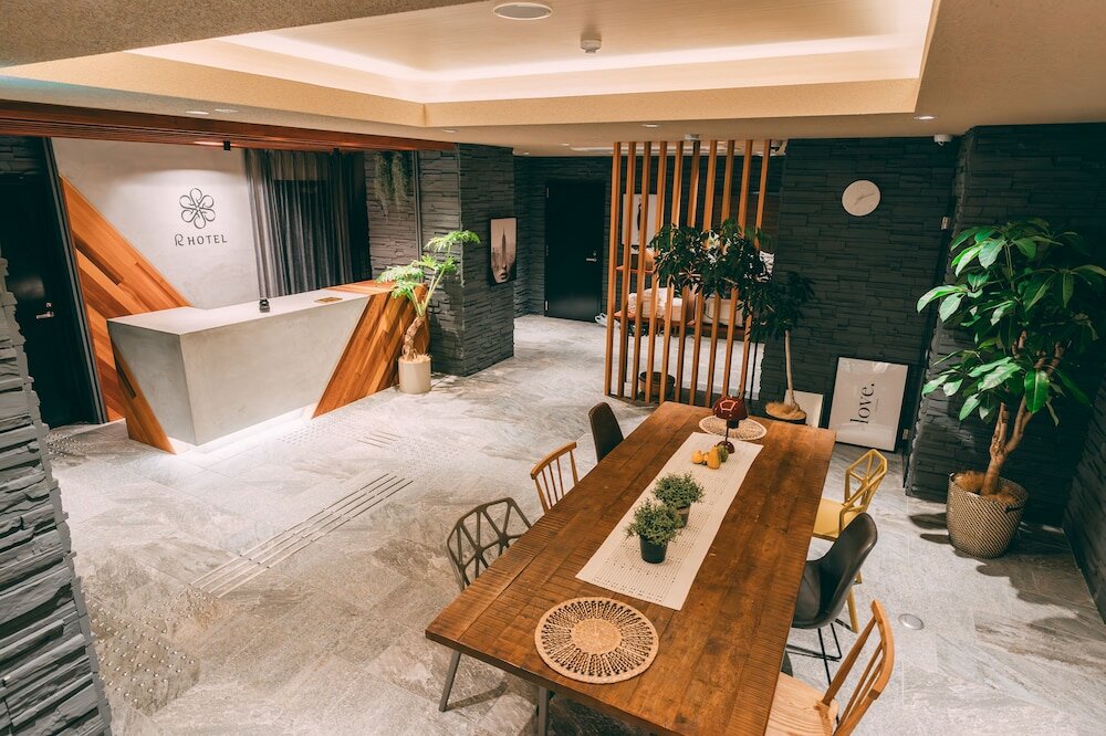 Фото R Hotel Honmachi