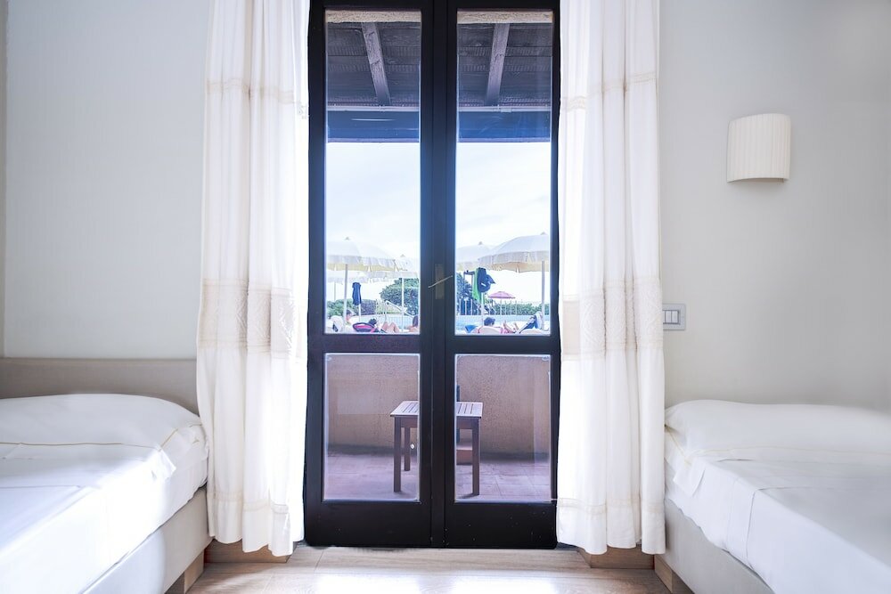 Фото Hotel Calabona