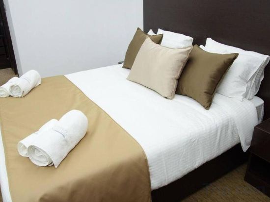 Фото Breeze Boutique Hotel