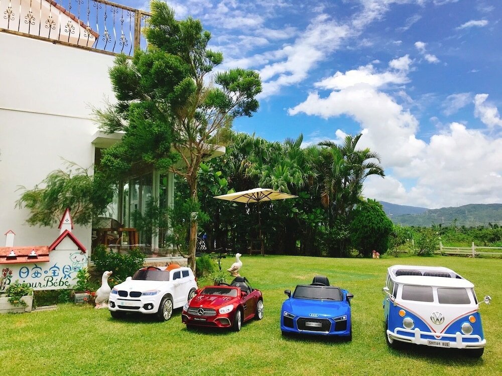 Фото Bonjour Bebe Hostel