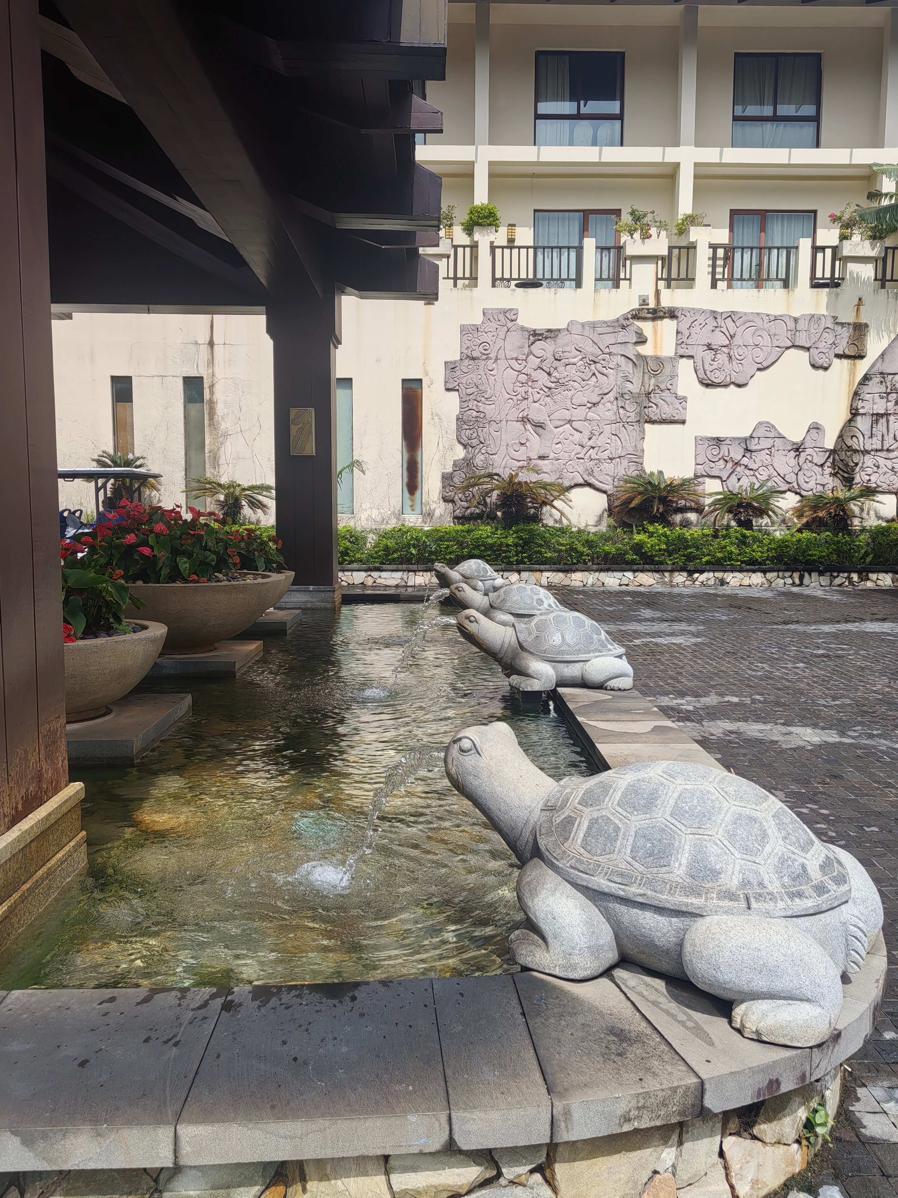 Фото Yalong Bay Villas and SPA