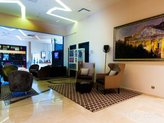 Фото DoubleTree by Hilton Oradea