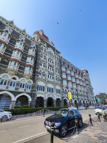 Внешний вид отеля The Taj Mahal Palace в Мумбаях, фото 5