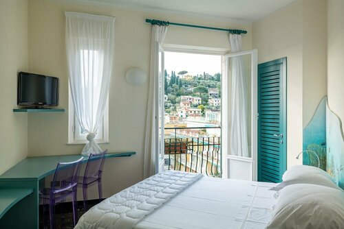 Внешний вид отеля Hotel Minerva в Санта-Маргерита-Лигуре, фото 2