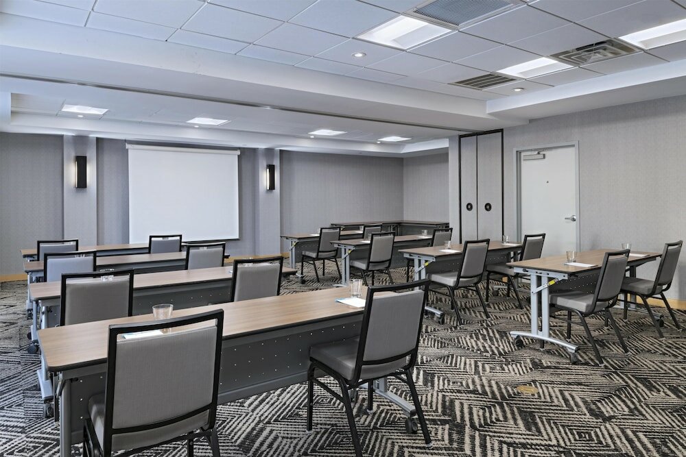 Фото Hyatt Place Austin/Arboretum - Domain Area