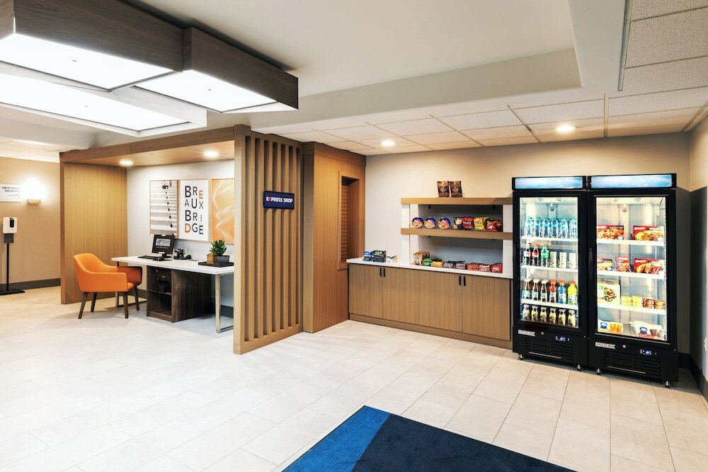 Фото Holiday Inn Express Breaux Bridge, an Ihg Hotel