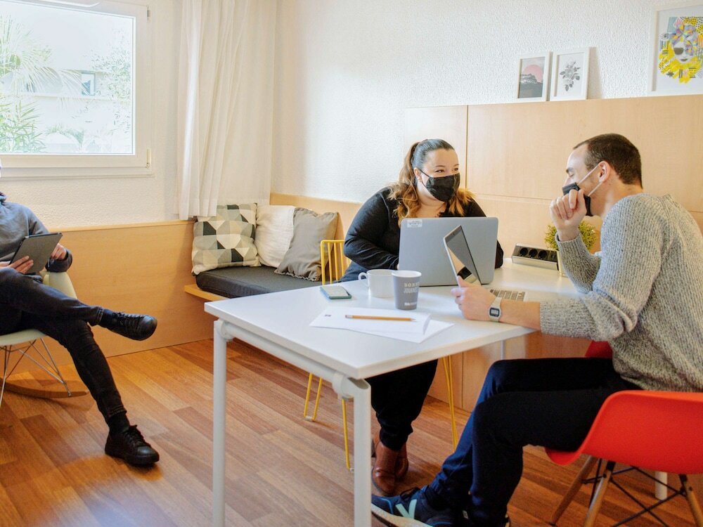 Фото Hôtel ibis Aix EN Provence