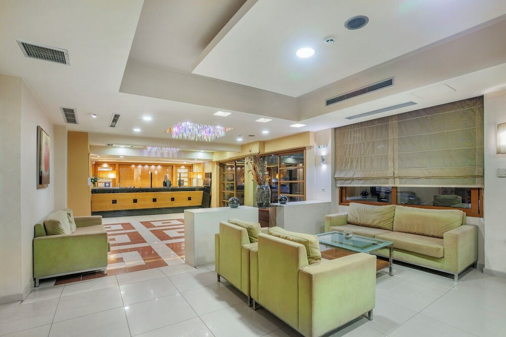 Фото Pefka Hotel