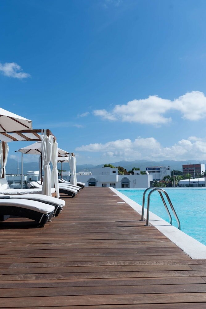 Фото Hodelpa Gran Almirante Hotel & Casino