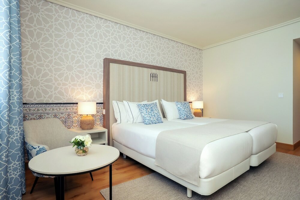 Фото Hesperia Cordoba