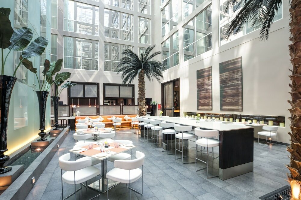 Фото Centro Barsha