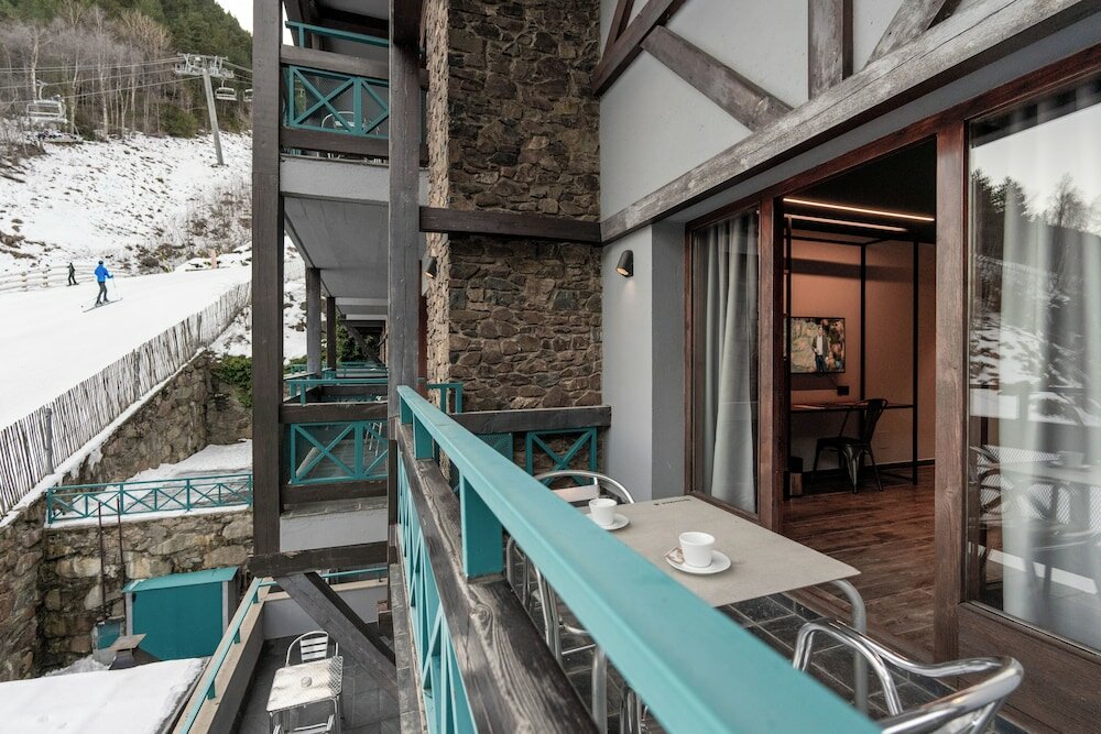 Фото Ushuaia Mountain Hotel