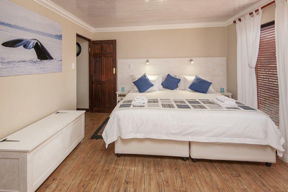 Фото White Shark Guest House