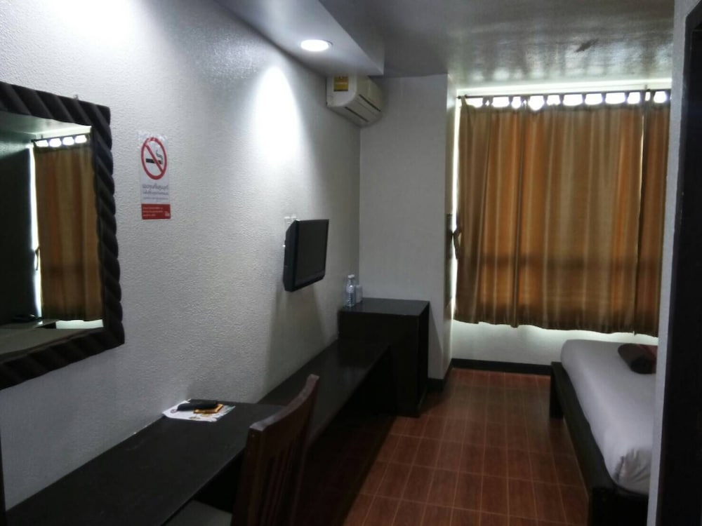 Фото Km Kwanphayao Hotel