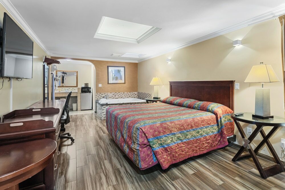Фото Sky Palm Motel