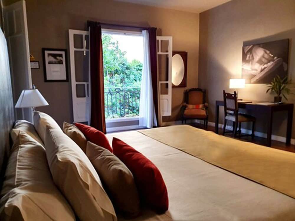 Фото Legado Mitico Salta Boutique Hotel
