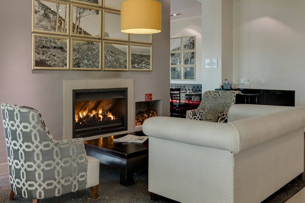 Фото Protea Hotel by Marriott Cape Town Tyger Valley