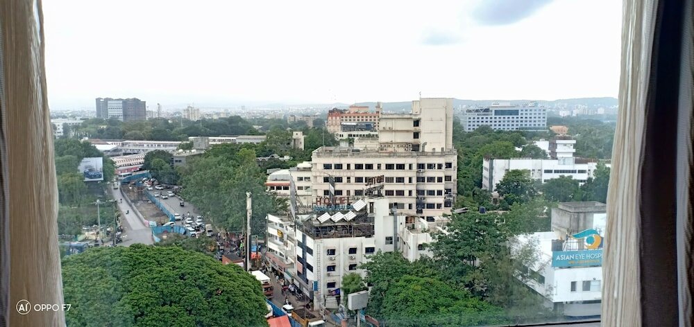Фото Crowne Plaza Pune City Centre, an Ihg Hotel
