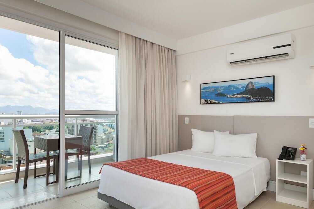 Фото Ramada by Wyndham Macae Hotel & Suites